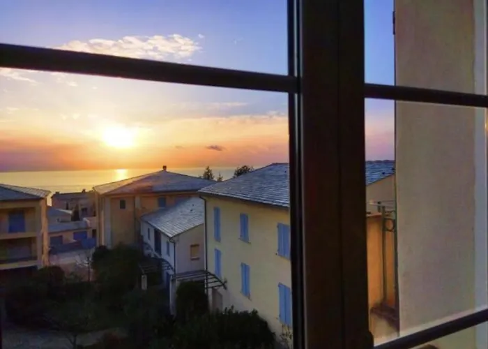 Apartment Beau T2 Au Calme A Deux Pas Du Port D'erbalunga