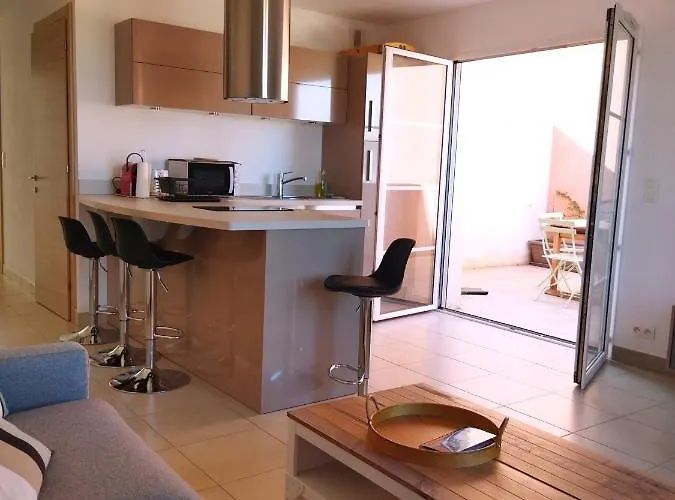 Apartment Beau T2 Au Calme A Deux Pas Du Port D'erbalunga *