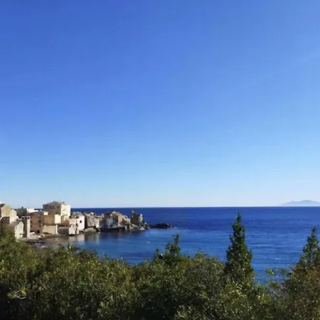 Beau T2 Au Calme A Deux Pas Du Port D'erbalunga Apartment Erbalunga (Corsica)