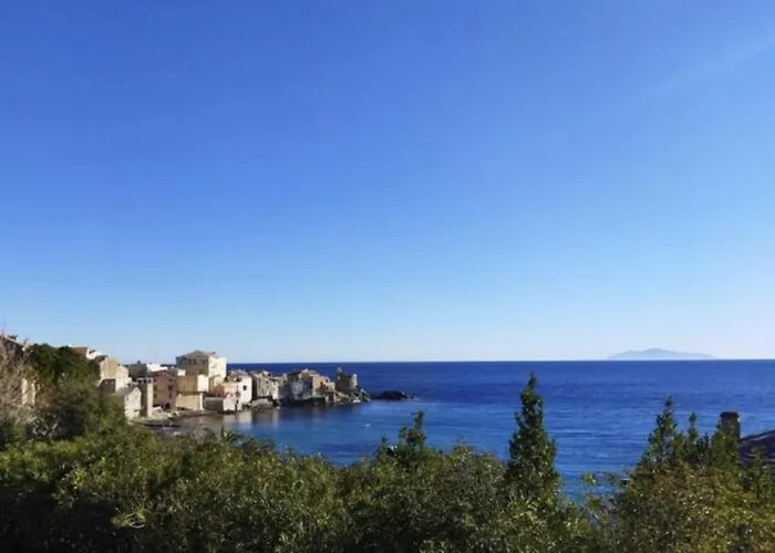 Beau T2 Au Calme à Deux Pas Du Port D'erbalunga Appartamento Erbalunga (Corsica)